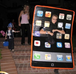 iPhone Halloween Costumes – Art of the iPhone