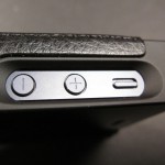 Targus Wallet Case for iPhone 5 volume buttons